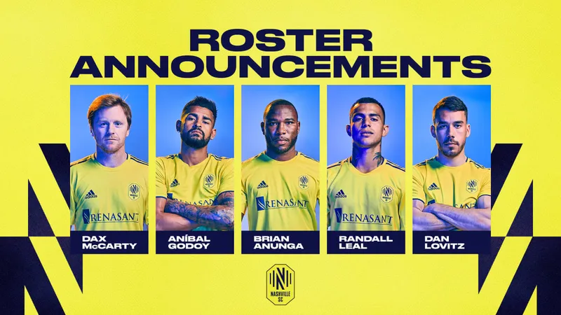 Cầu thủ Nashville và Tigres UANL tranh chấp bóng trên sân - Lịch sử đối Cầu thủ Nashville và Tigres UANL tranh chấp bóng trên sân - Lịch sử đối